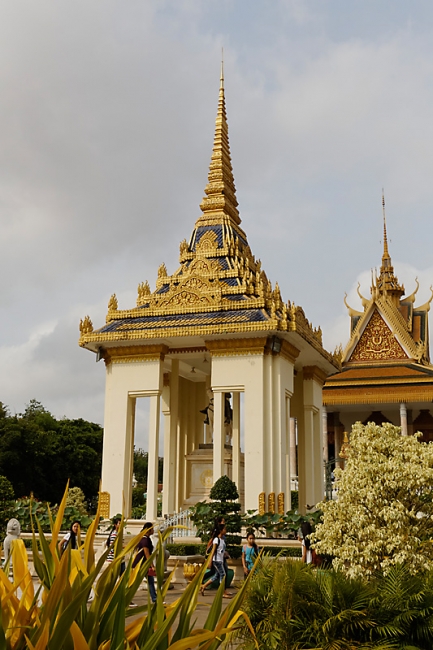 Phnom Penh-Pagode d'argent-028